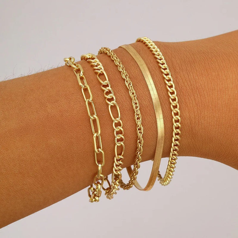 Pulseiras Corações Entrelaçados - Conjunto Elegância Retro