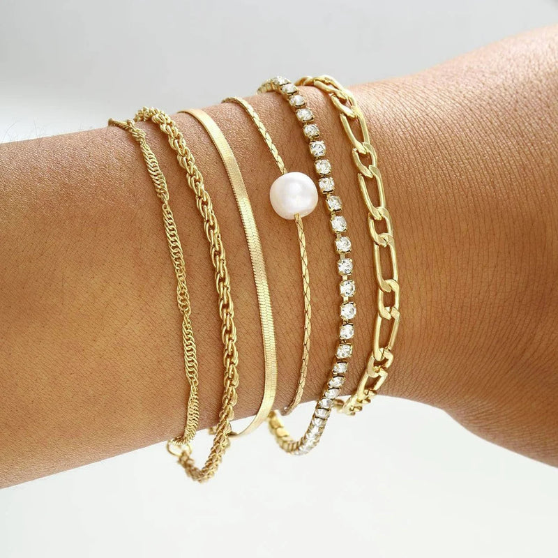 Pulseiras Corações Entrelaçados - Conjunto Elegância Retro